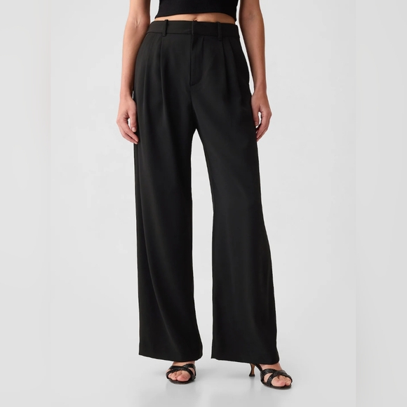 GAP 365 High Rise Pleated Trousers - Picture 6 of 12